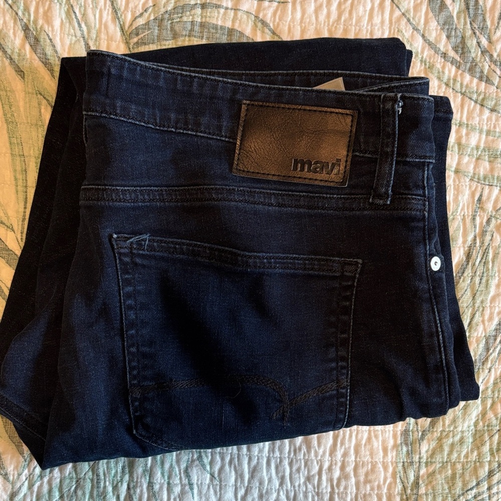 Mavi Men's Deep Indigo Jeans Matt relaxed fit, size 35/32